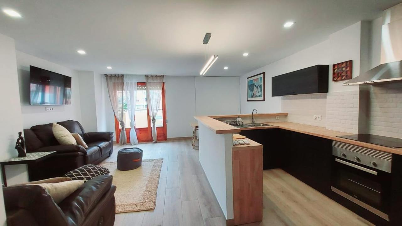 Sunny Duplex In Front Of Campello Beach El Campello Bagian luar foto