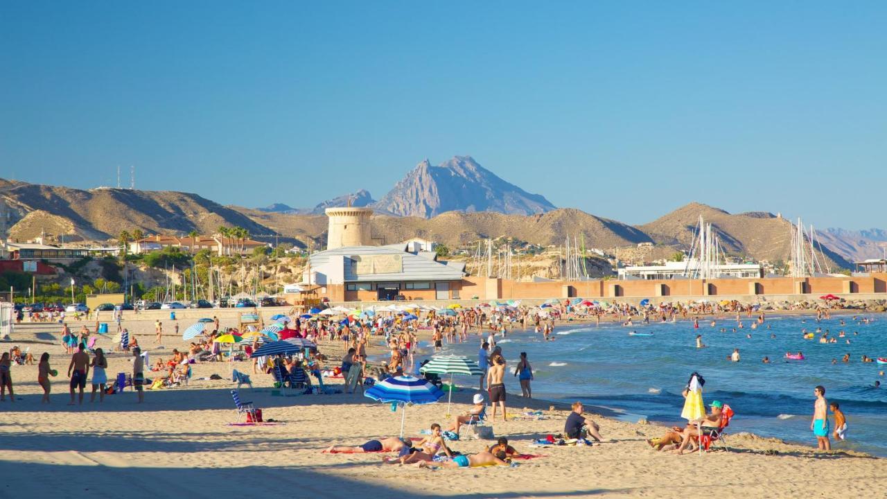 Sunny Duplex In Front Of Campello Beach El Campello Bagian luar foto